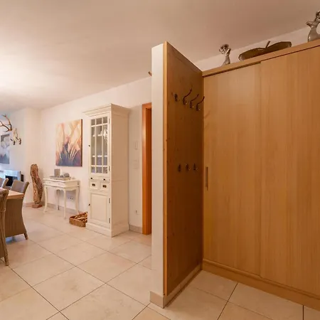 Style - 9 Apartment *